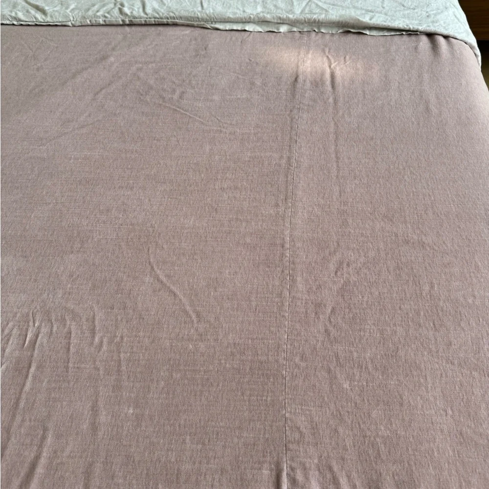 West Elm King Velvet Duvet Cover Set - Reversible Mauve/Beige